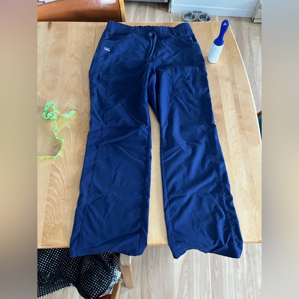 Scrub pants